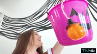 Piccola Brunetta Scout 18+ Cavalca Forte Badge Ricompensa