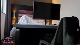 Wow, sharing a bed with a seductive mature lady gets steamy! 🔥