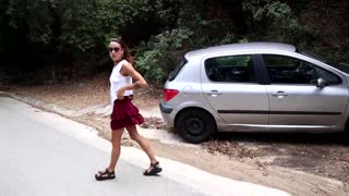 Leder Efter Et Sted I Skoven?