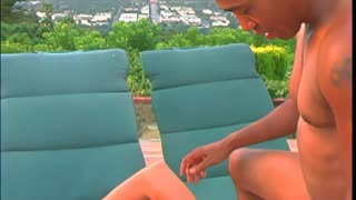 دختر شیک با کیر بزرگ بیرون سخت گاییده می‌شه