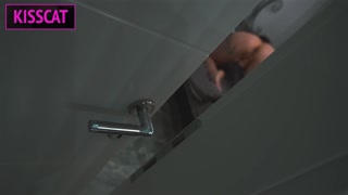 टैटू ब्रूनेट मिल्फ की फेक बड़ी चुचियां रफ एमएमएफ थ्रीसम डॉगी क्रिमपाई