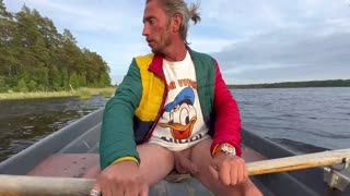 amateur couple's hilarious boat sex on the lake turns wild with tight pussy riding big cock! 😂🚤💦