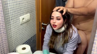 Temizlikte banyoda vahşice sertçe içime vuruyor