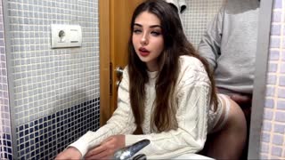 என் லேண்ட்லார்ட் வாடகை வசூலிக்க வருகிறார்