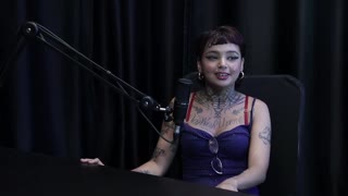 אנני קלמנטיין קליפים מובילים מפודקאסט עם ביא סקסית חלק 1 שקוף אדום