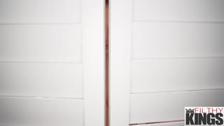 i massage her huge ass then fuck her wildly