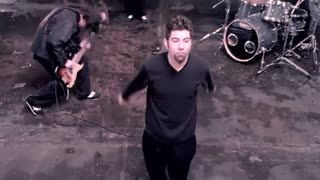 Stil nou terwijl ik deze grote pik diep in je strakke gaatje rij