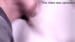 ששש תהיי בשקט בזמן שאני דוחף זין גדול עמוק לחור הצר שלך