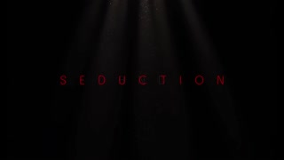 ਕ੍ਰਿਟਿਕ ਗਰਮ ਹੋ ਜਾਂਦੀ sheseducedme ਲੈਸਬੀਅਨ ਮਸਾਜ ਭਰਮ ਵਿੱਚ