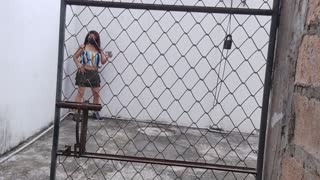 Ehi, io e il mio ragazzo parlavamo e gli ho mostrato il culo da scopare