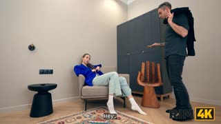 ¡Oye, quieres pelear por este follador y compartir un rimjob salvaje?