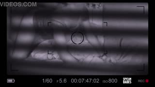 와, 이웃이 섹시녀를 열심히 박는 걸 봤어!