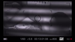 Ω Θεέ μου, έπιασα τον γείτονα να γαμάει μια καυτή γκόμενα!