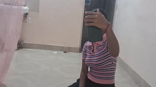 Ôi Wow, Cô Gái Ấn Độ Trẻ Desi Khát Dương Vật Cho Âm Đạo Ớt Của Cô Ấy!