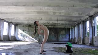 fitness flexie shows off her horny pussy closeup 🔥💦