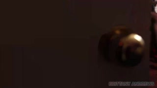 oh yes brittany andrews rides dildo till she squirts hard!! 💦