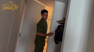 Vroča Latina beba iztisne vse mleko iz mene - nezvesto srečanje