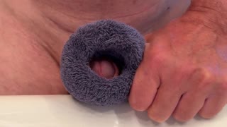 me shaking close up homemade to a shaking orgasm again