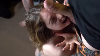 جریان استریپ-پونگ با پورن‌استارهای آرژانتینی داغ می‌شود باشگاه ناک ناک