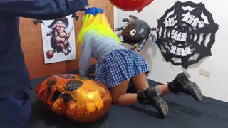 Zmotil sem se s sladkostjo ali slaščico, učiteljica... danes sem prinesel kredit in ti bom dal ustni test. Prosim, spusti me, prosil te bom!!