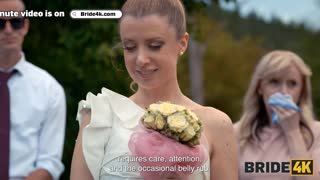 新娘自然大奶户外被新郎狗装狂干