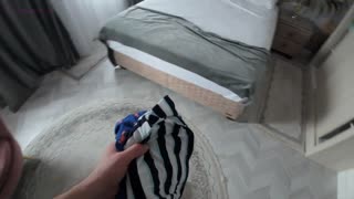 i fall asleep at my friend's and his babe gives me epic blowjob 😏🍆