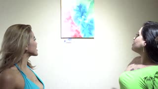 人字拖 - 休闲鞋履选择的色情视频