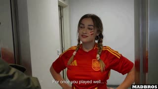 damn that big ass spanish babe takes anal dp rough in parking lot post soccer!