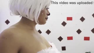  webcam美女求圣诞礼物！变态要求看屄后上门大屌猛插！