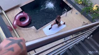 i wuz helpin janys wit yoga n ended up cumin deep inside her