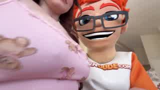 Lilibet Saunders worships a big dick on porndudecasting