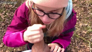 Sugejobb i skogen ender med deilig sædsvelging yum