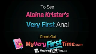 Alaina Kristar raztegne z zadnjičnim čepom za analni creampie Johnnyja Castlea