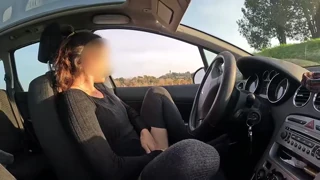 Skinny alternative babe convinces stranger to finger her dripping pussy outdoors