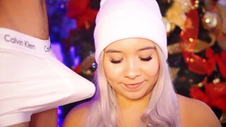 Valentina, den lekne kolombianeren, gisper: "Jeg kan ikke slutte å suge denne pikken!"