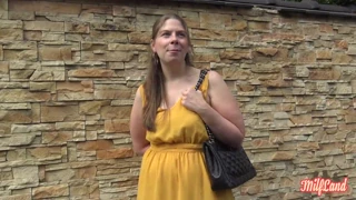 Alice, kurvige MILF, möchte aufgeregt SM ausprobieren Teil 1
