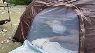Kamp Şaşkınlığı: Amatör Güzelin Açık Hava Çadırında Oral ve Aksiyonu