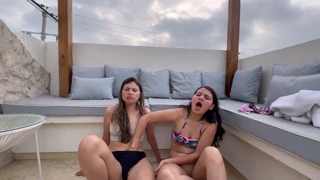 Tío folla a lesbiana puta de hotel con gran culo y pasión real