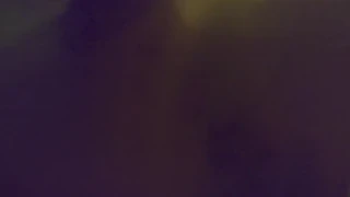 Ik ga wild met ondeugend meisje om geheimen veilig te houden