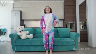 can you take maya bee's real anal orgasm from balls deep 3on1 assfucking?
