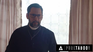 DILF rough anal z dziewicą Penelope Kay w biurze