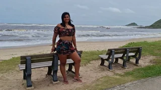 im the cuckold showin off her hairy pussy on street beach market lettin every1 see everythin..