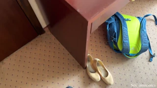 Wow! Mój ciasny tyłek jest cały twój do rżnięcia!