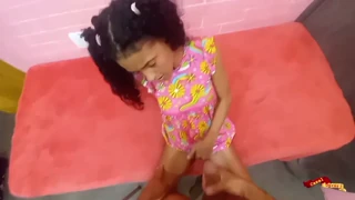 Tonton Jalang Ini Dikongkek Kuat Di Dapur