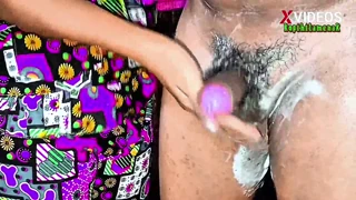 Kewalahan Dening Handjob Sabun Intens