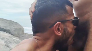 Hármas akció a strandon