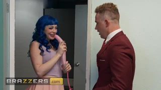 Brazzers! Jewelz Blu změní důchodovou párty v kancelářskou dvojčurákovou orgii s Vanem a Alexem!