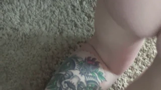 Silly bloopers reveal skinny camgirl's strap-on amateur fails