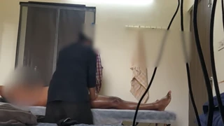 Ταϊλανδή σπα κοπέλα μου κάνει χειροποίητο πούτσο επιτέλους
