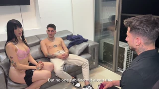 Schimb threesome cu Yennifer Chacon și El Papi contra cash, pașapoarte și ejaculări duble pe pulă mare